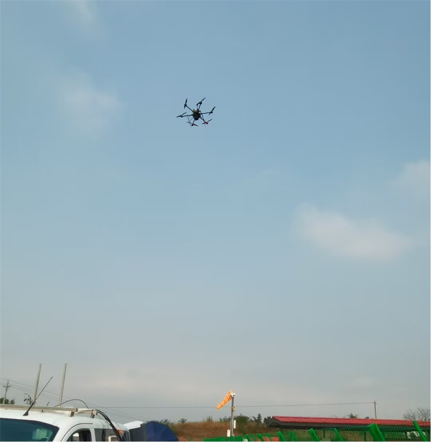 無人機溫室氣體檢測系統(tǒng) - 副本.jpg